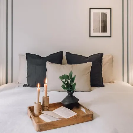 Fado - 3 Bedrooms, Office And Terrace In Alvalade Апартаменти *